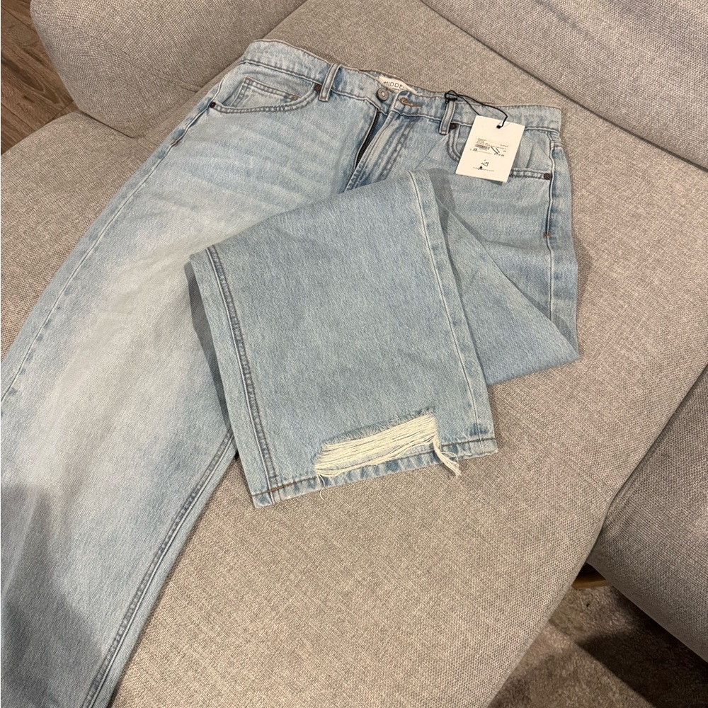 *New with tags* Hidden- ALYX High Rise baggy jeans medium light wash